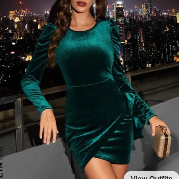 NWT Puff Sleeve Tulip Hem Velvet Bodycon Dress - Picture 1 of 6